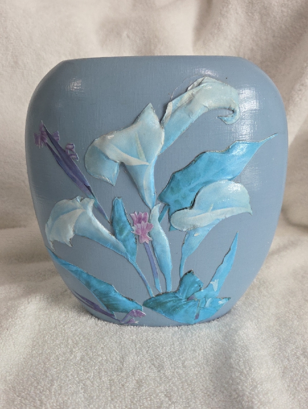 Source Unknown Blue Floral Ceramic Vase